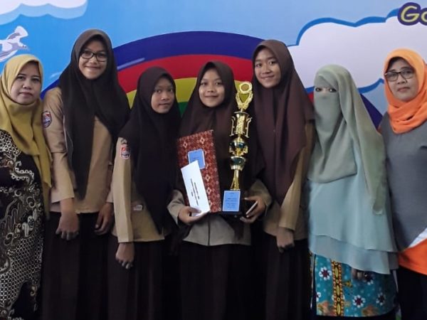 Juara 2 Lomba Cerdas Cermat