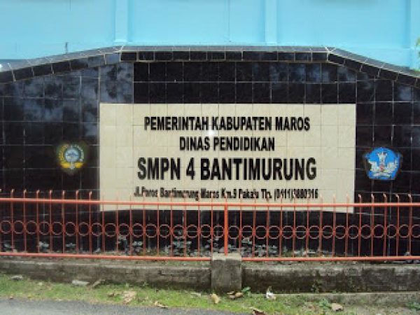 Jalan Depan SMPN 4 Bantimurung